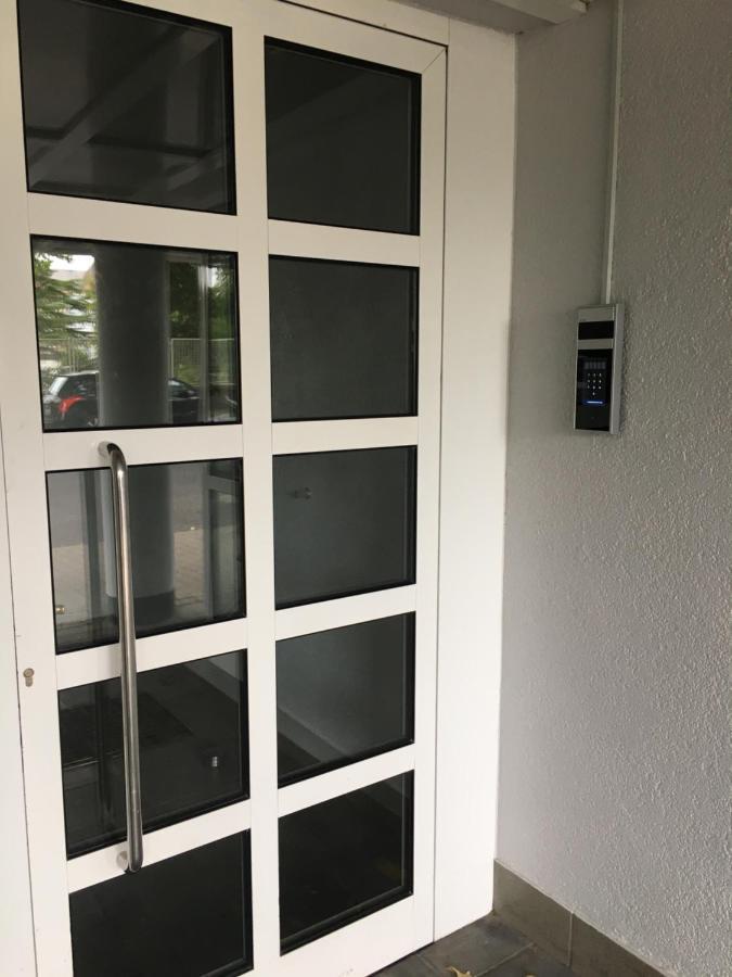 Special Apartment - Stadtnah, Balkon, Parkplatz, E-Ladestation, Gitterbox Fuer Fahrraeder, Fitnessstudio 科布倫茨 外观 照片