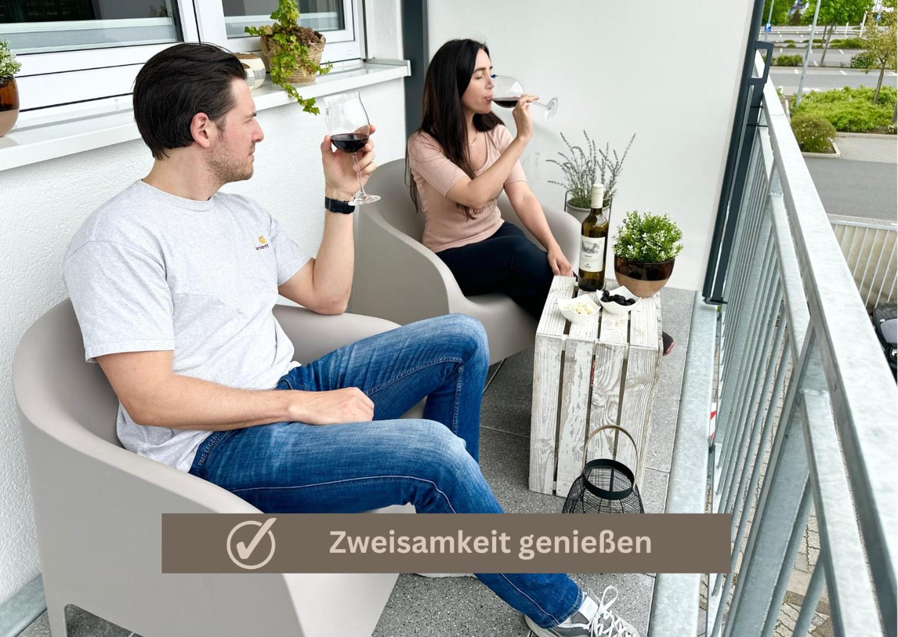 Special Apartment - Stadtnah, Balkon, Parkplatz, E-Ladestation, Gitterbox Fuer Fahrraeder, Fitnessstudio 科布倫茨 外观 照片
